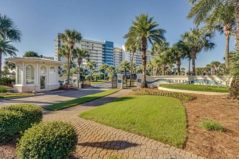 STERLING SHORES - Residential