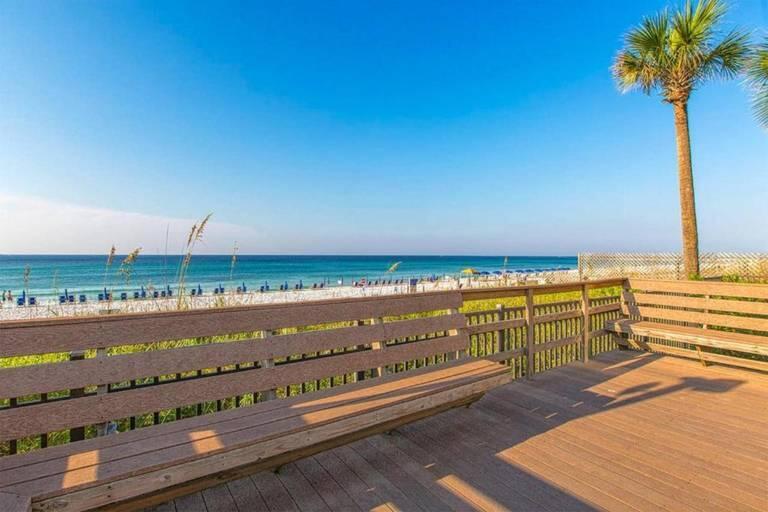 STERLING SHORES - Residential