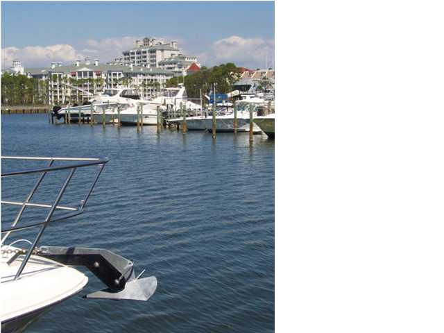 BAHIA CONDO - Residential