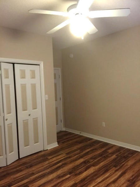 THE OAKS - Residential