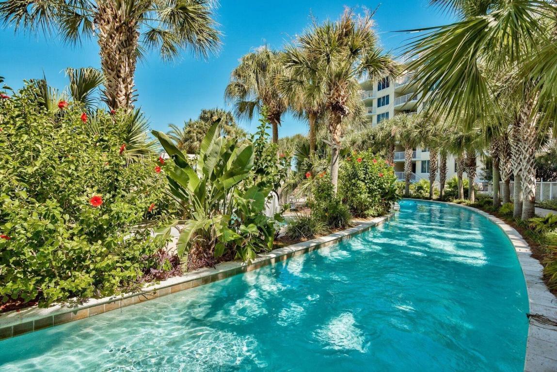 DESTIN WEST GULFSIDE VILLAS - Residential