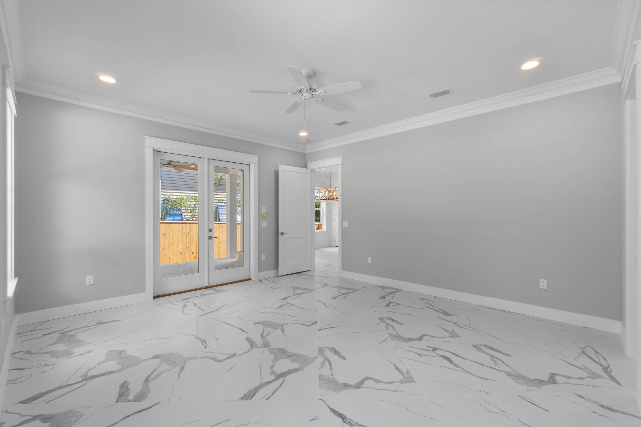 WHITES GULFVIEW ESTATES - Residential