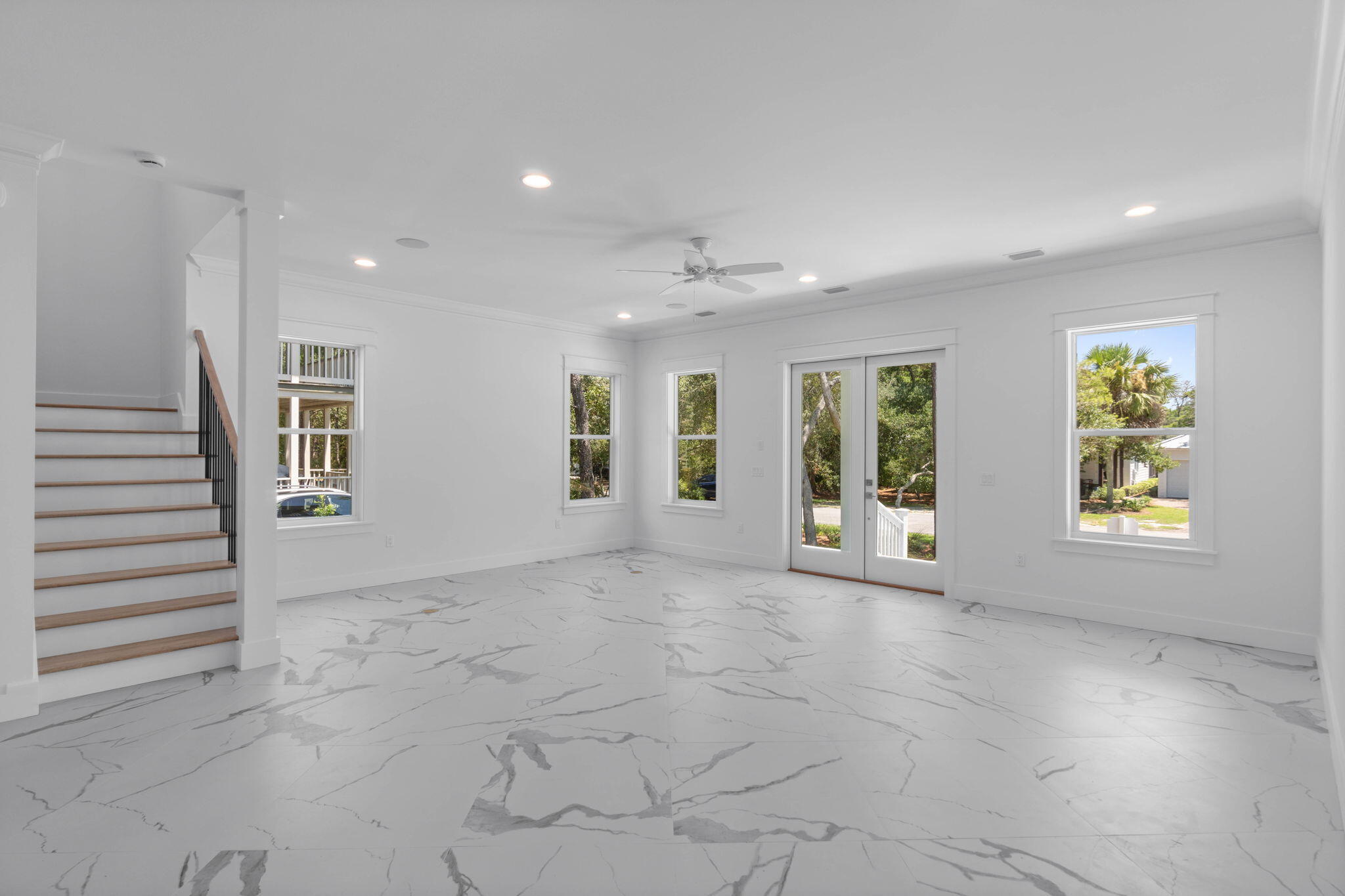WHITES GULFVIEW ESTATES - Residential