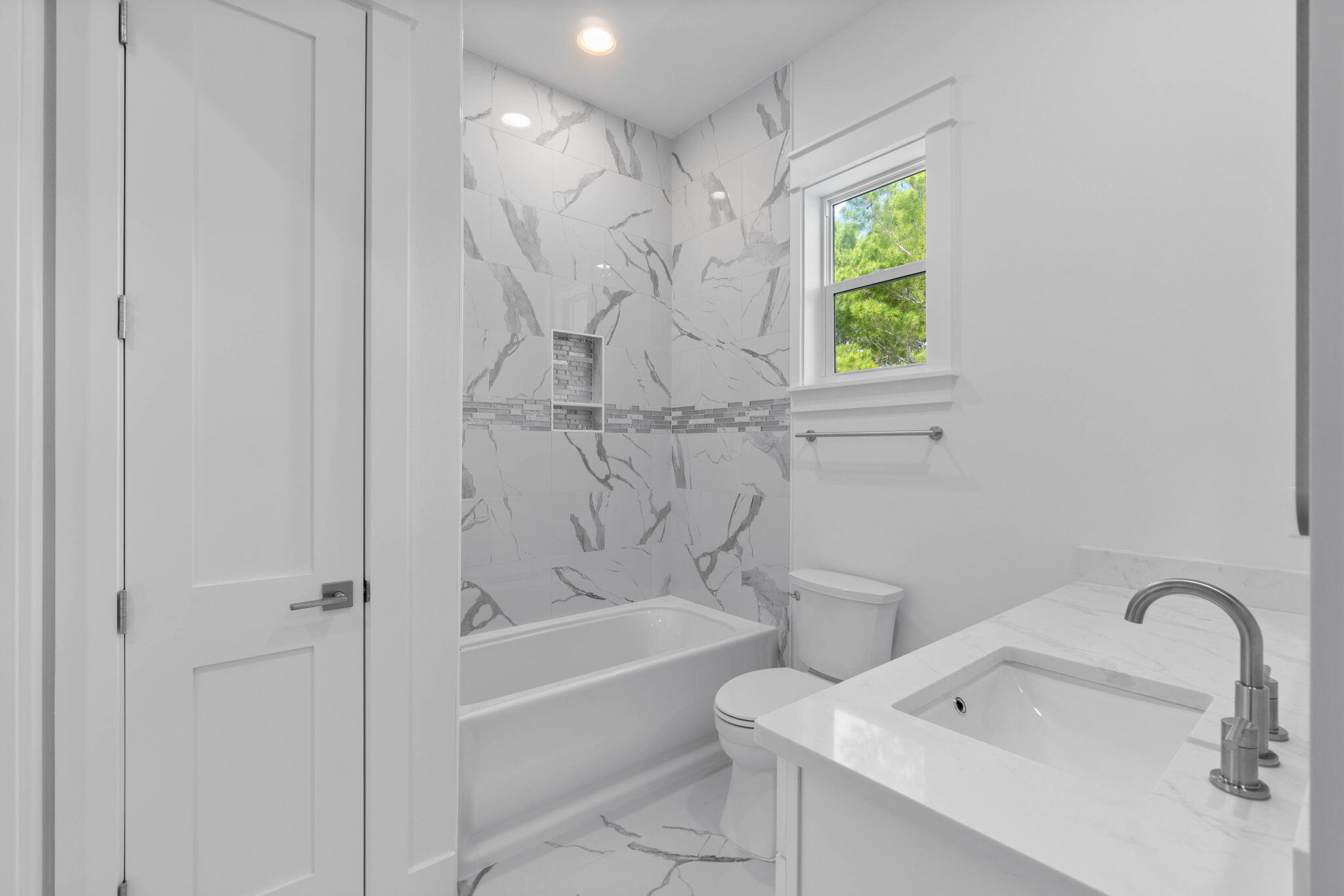 WHITES GULFVIEW ESTATES - Residential