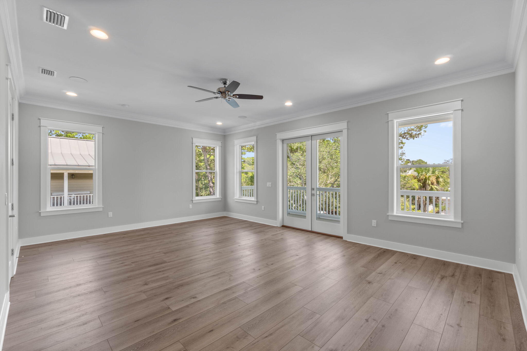 WHITES GULFVIEW ESTATES - Residential