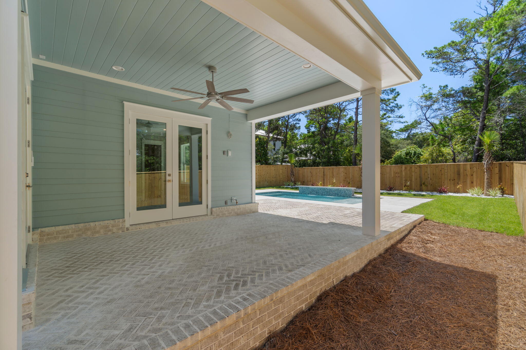 WHITES GULFVIEW ESTATES - Residential
