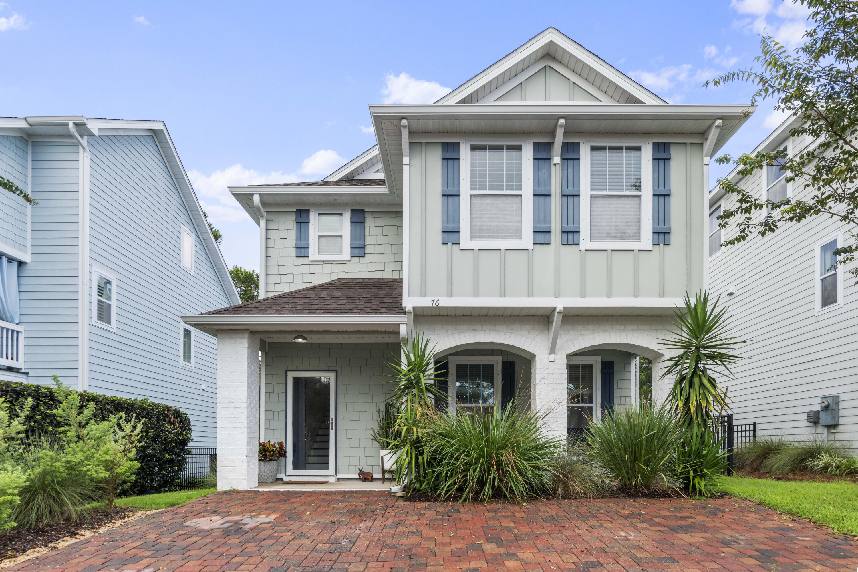 PINEWOOD PRESERVE - Residential
