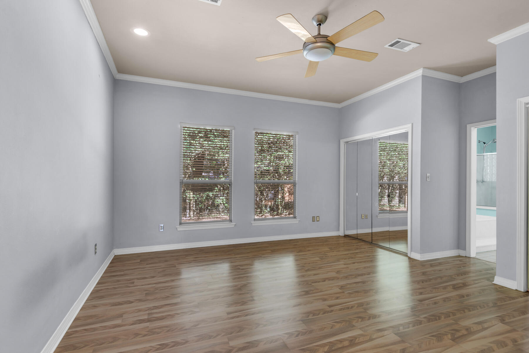 BRIARWOOD S/D LOT 3 BLK A - Residential