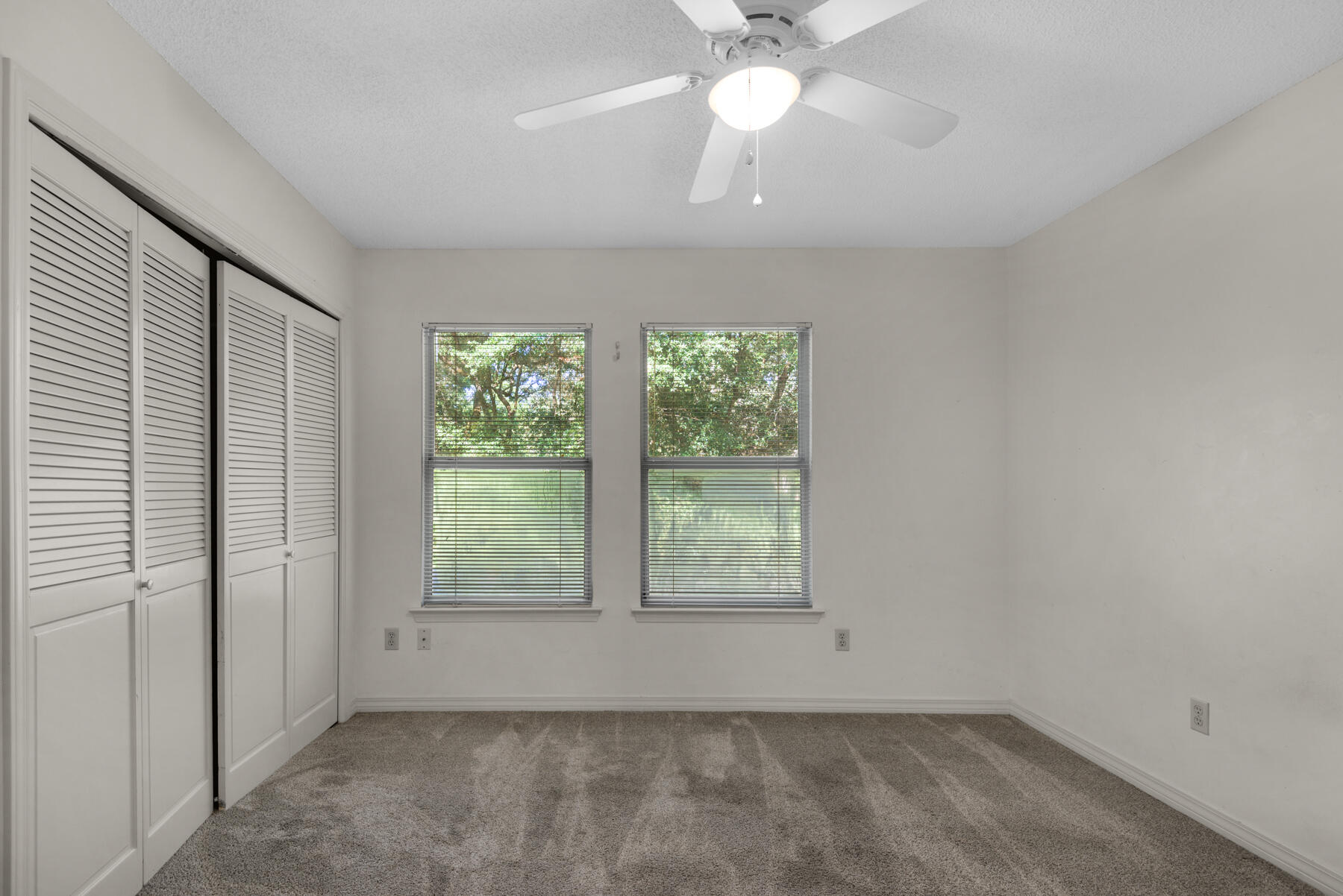 BRIARWOOD S/D LOT 3 BLK A - Residential