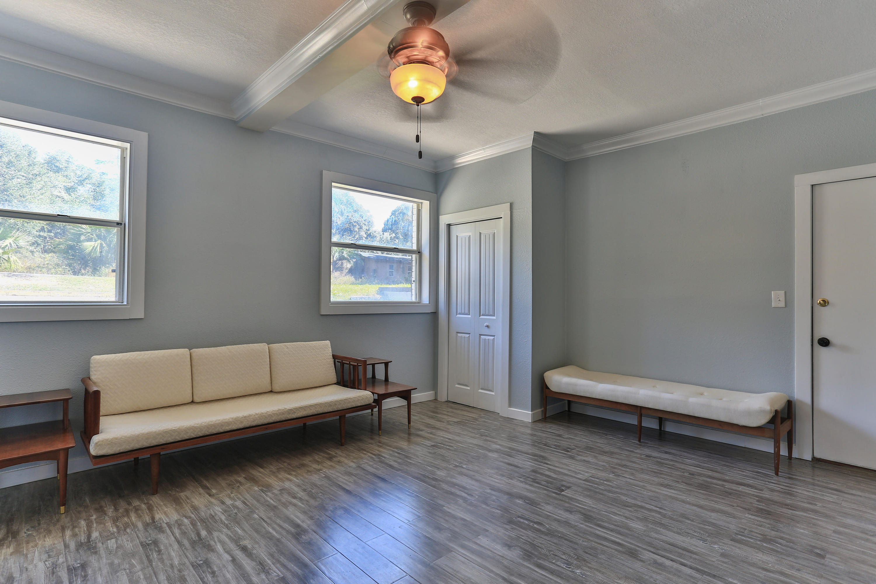 MOONEYS NORTH S/D - Residential