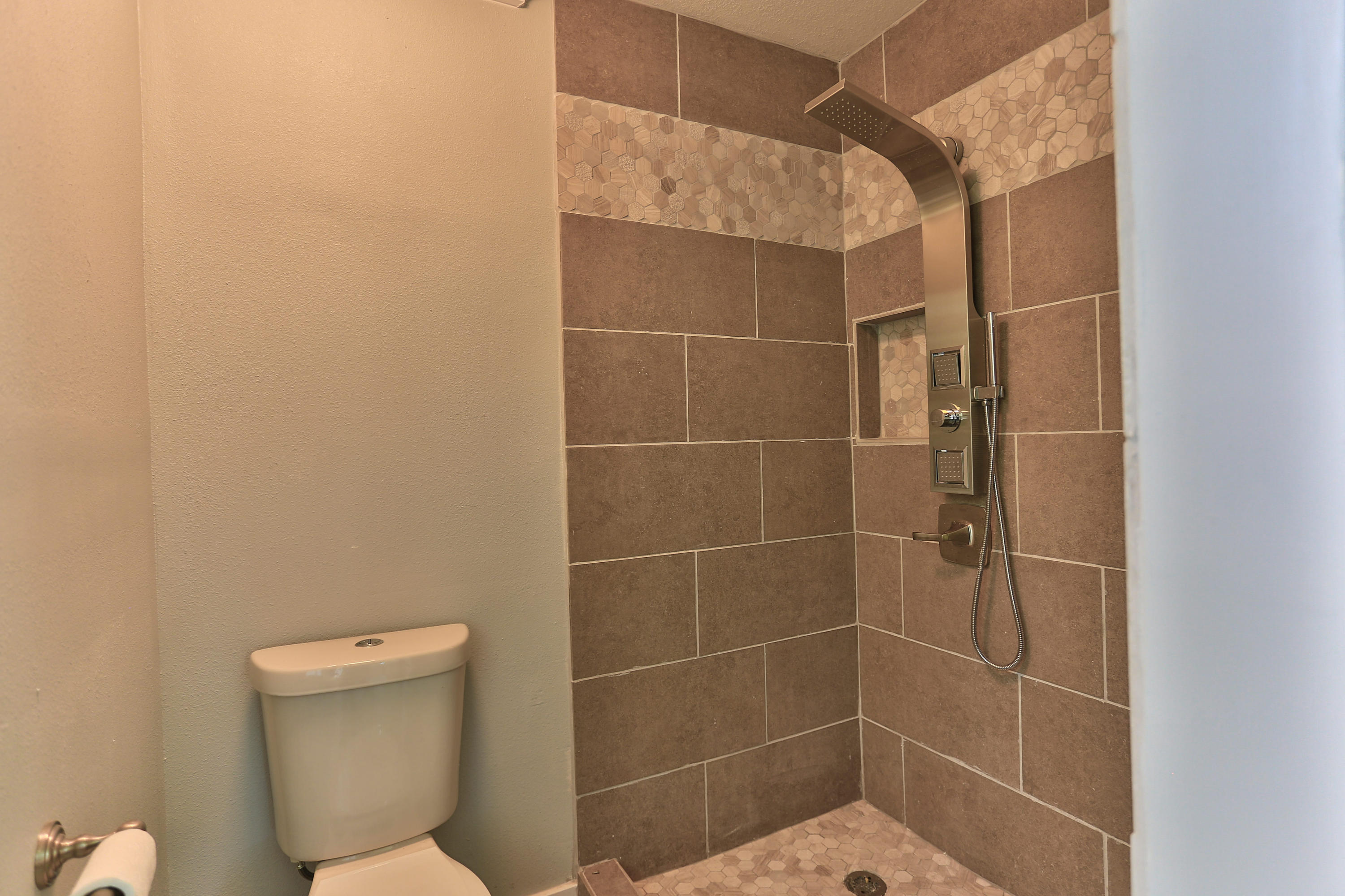 MOONEYS NORTH S/D - Residential