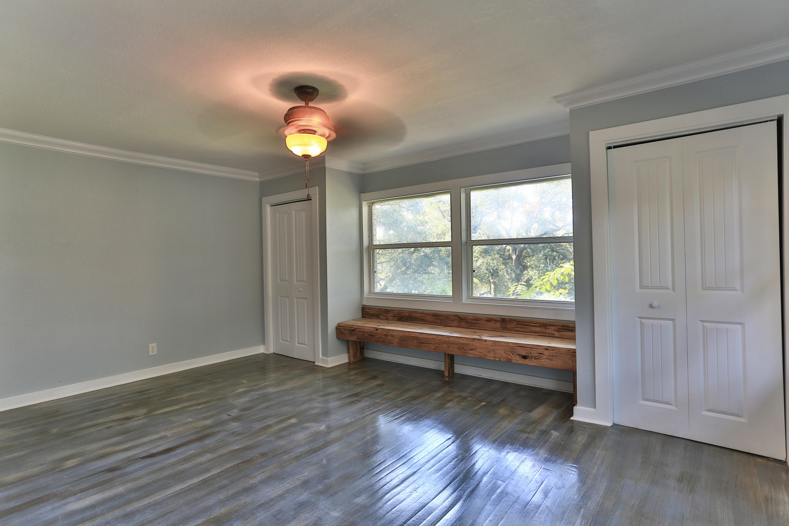 MOONEYS NORTH S/D - Residential