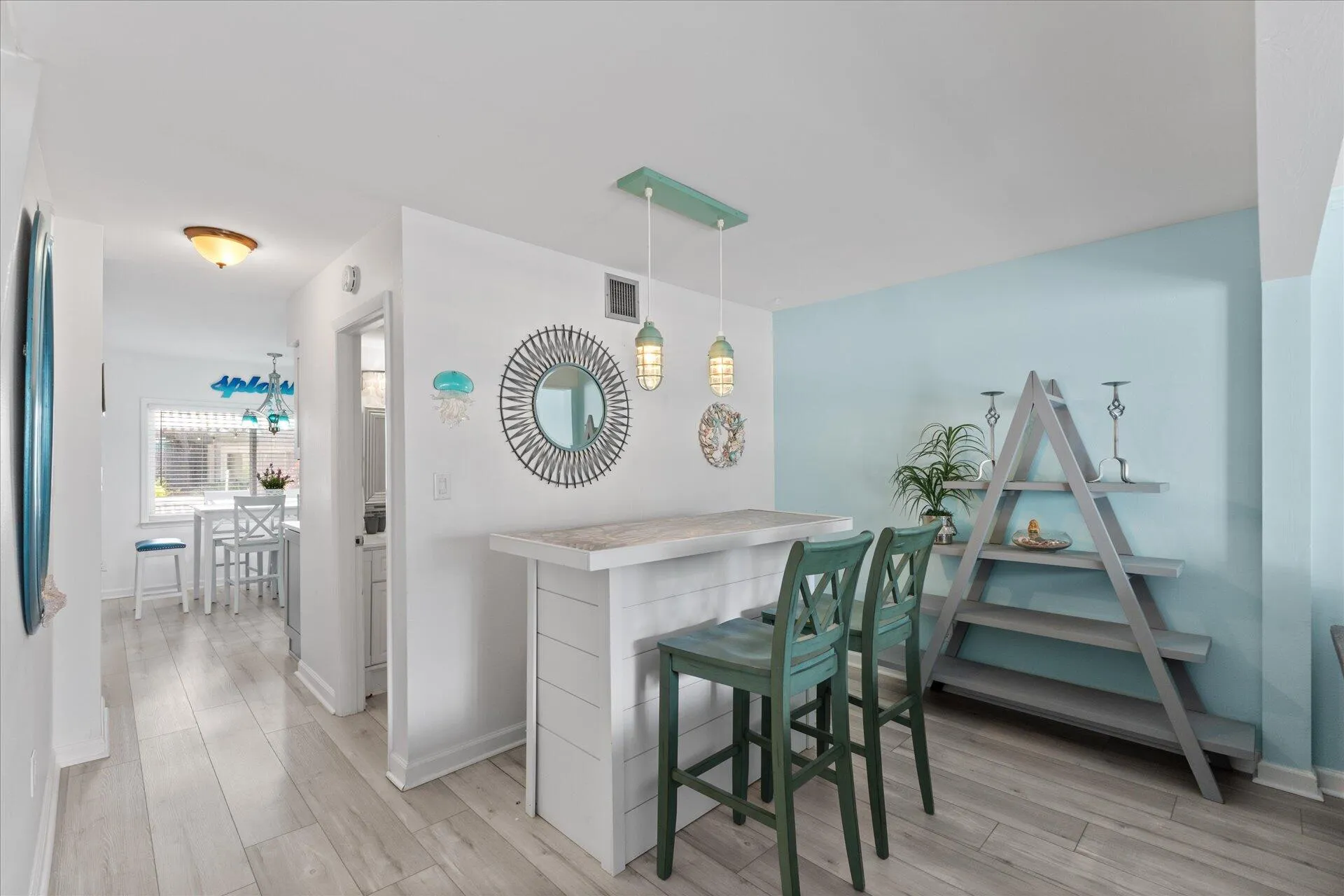 Navarre, Florida 32566, United States, 2 Bedrooms Bedrooms, ,2 BathroomsBathrooms,Residential,Pending,19967