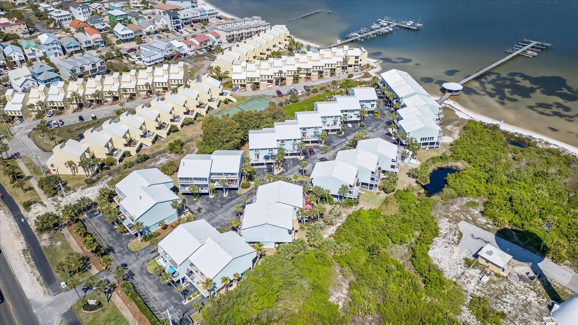 Navarre, Florida 32566, United States, 2 Bedrooms Bedrooms, ,2 BathroomsBathrooms,Residential,Pending,19967