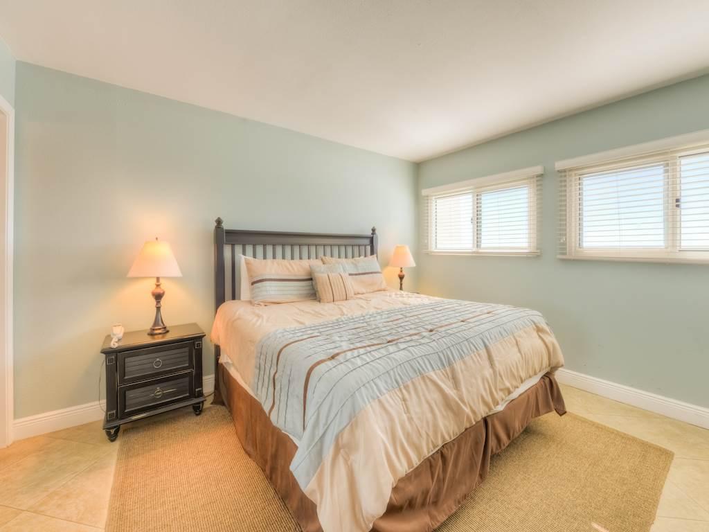 BEACH HOUSE CONDO PH 2 - Residential