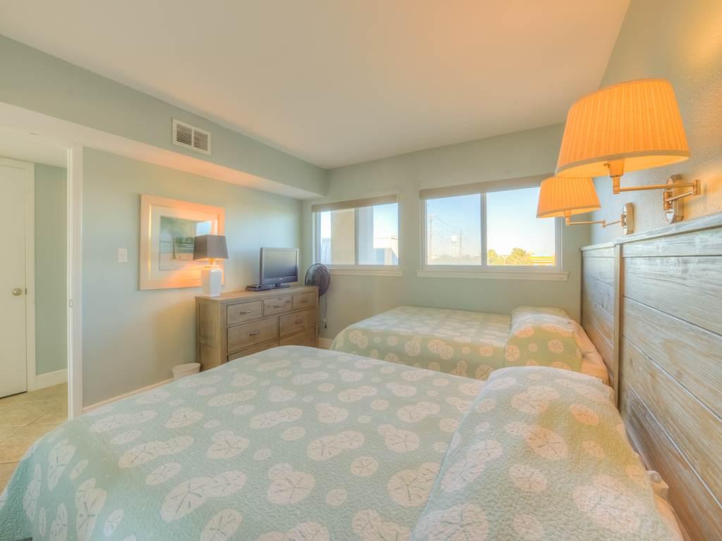 BEACH HOUSE CONDO PH 2 - Residential
