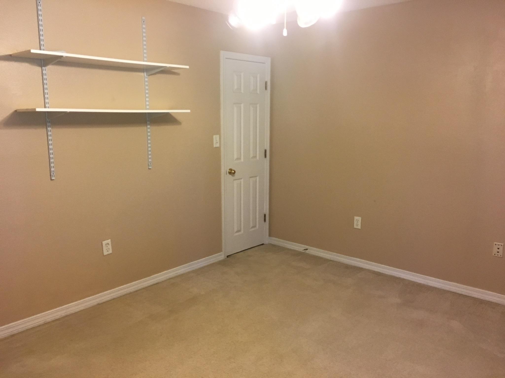 MT OLIVE ESTATES LOT 4 BLK C - Residential