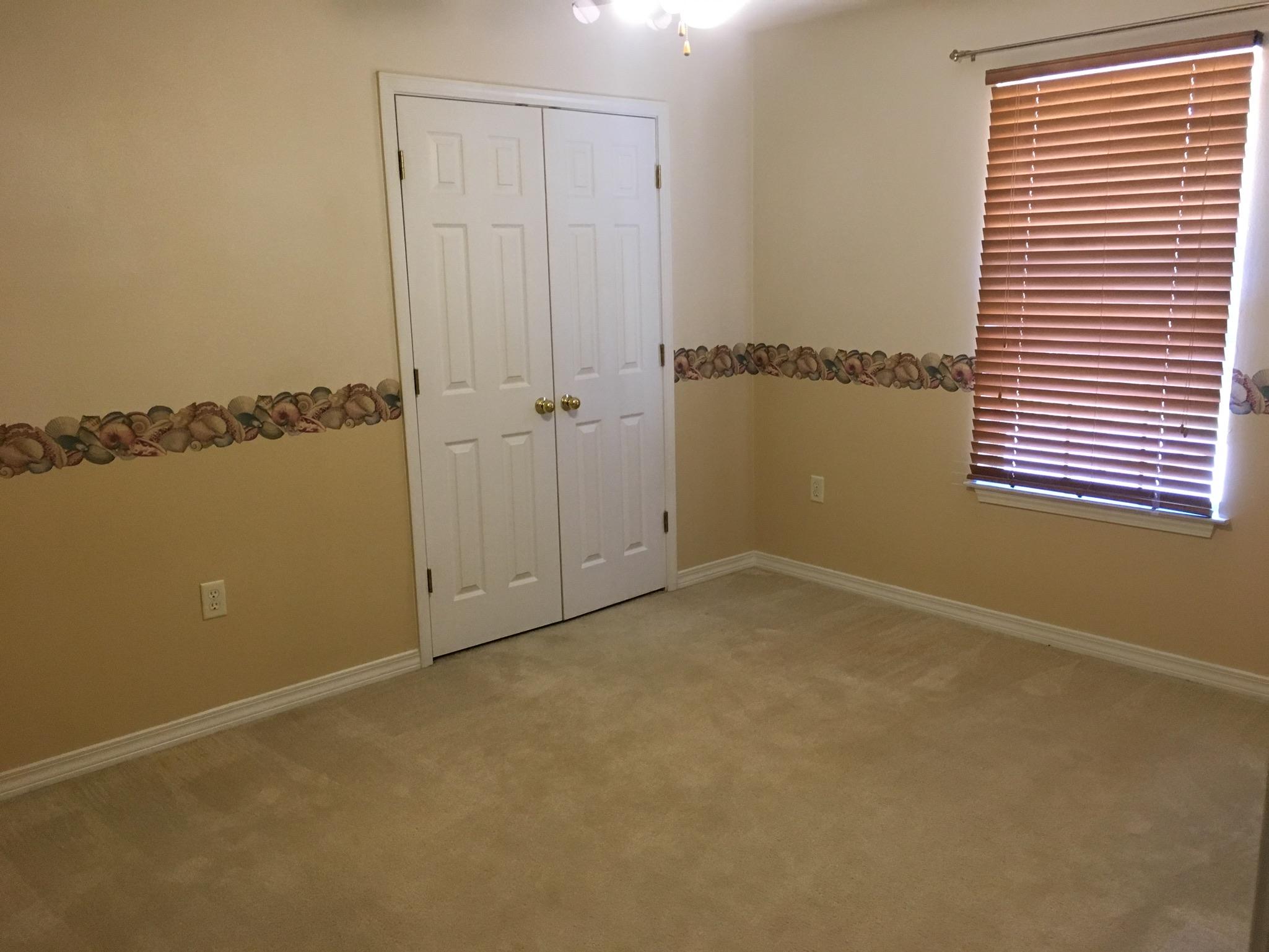 MT OLIVE ESTATES LOT 4 BLK C - Residential