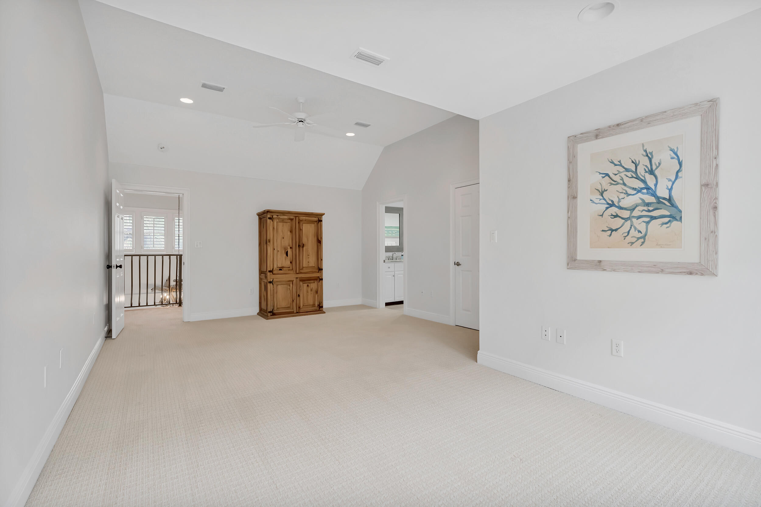 BURNT PINE - Residential