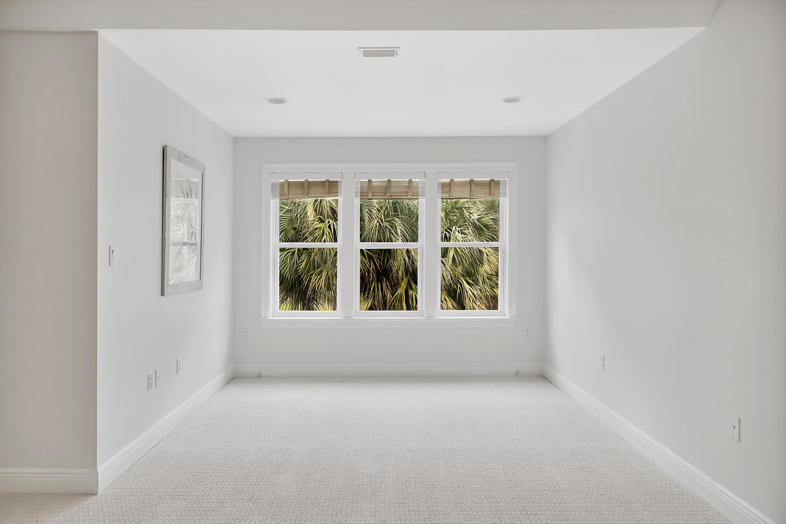 BURNT PINE - Residential