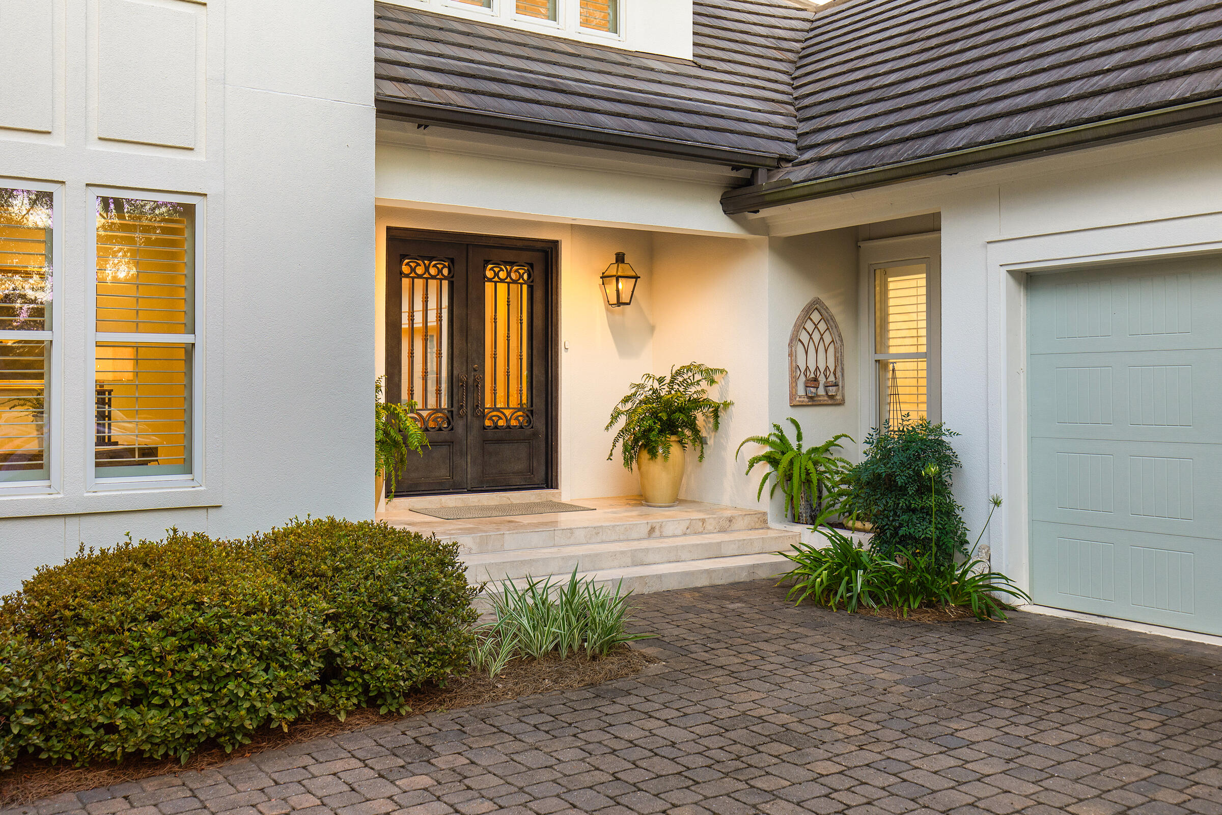 BURNT PINE - Residential