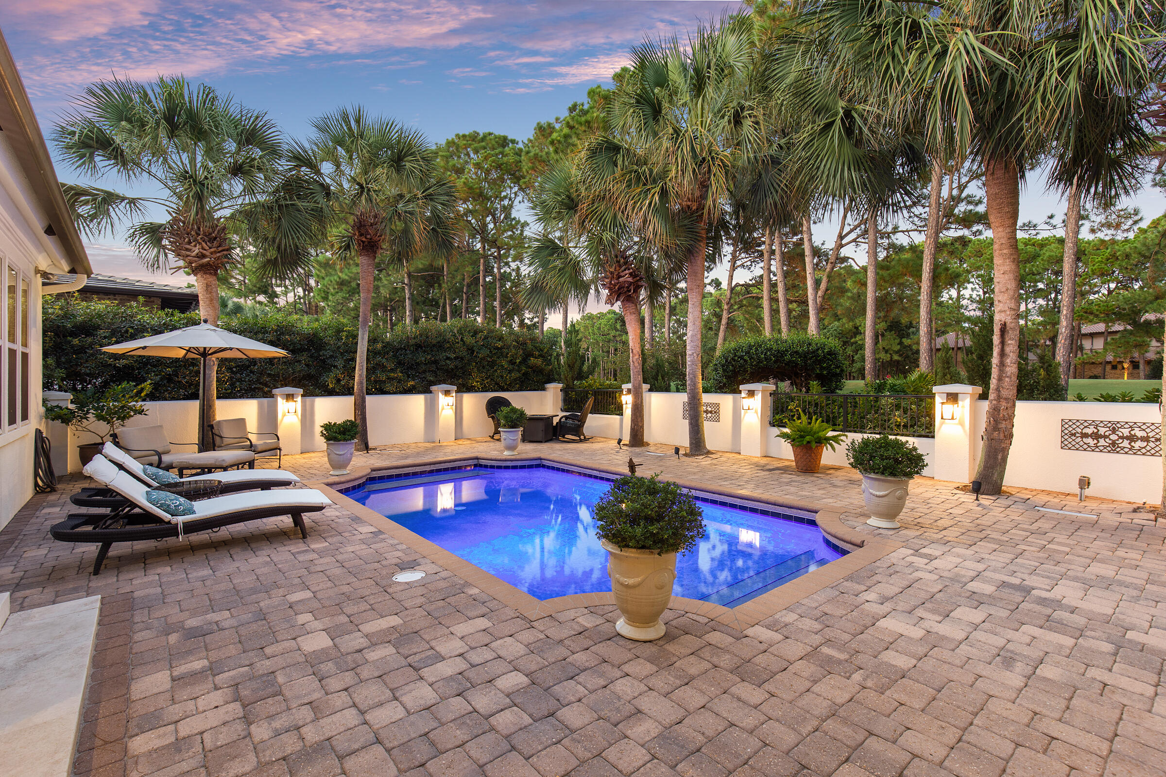 BURNT PINE - Residential