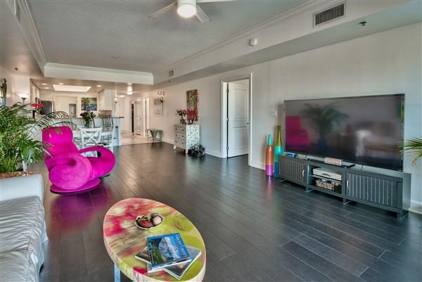 HARBOR LANDING - Residential