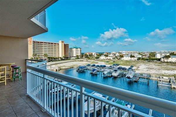 HARBOR LANDING - Residential