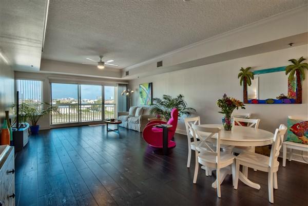 HARBOR LANDING - Residential