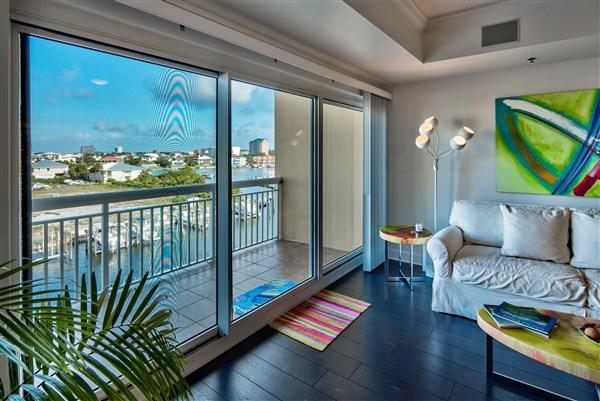 HARBOR LANDING - Residential