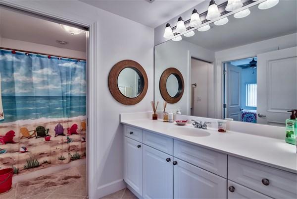 HARBOR LANDING - Residential