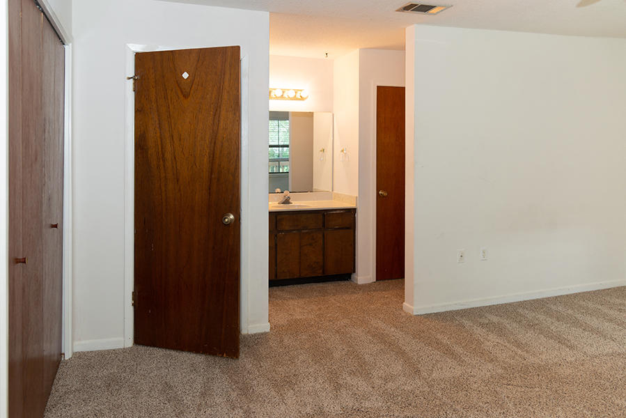 PORTOFINO T/H - Residential Lease