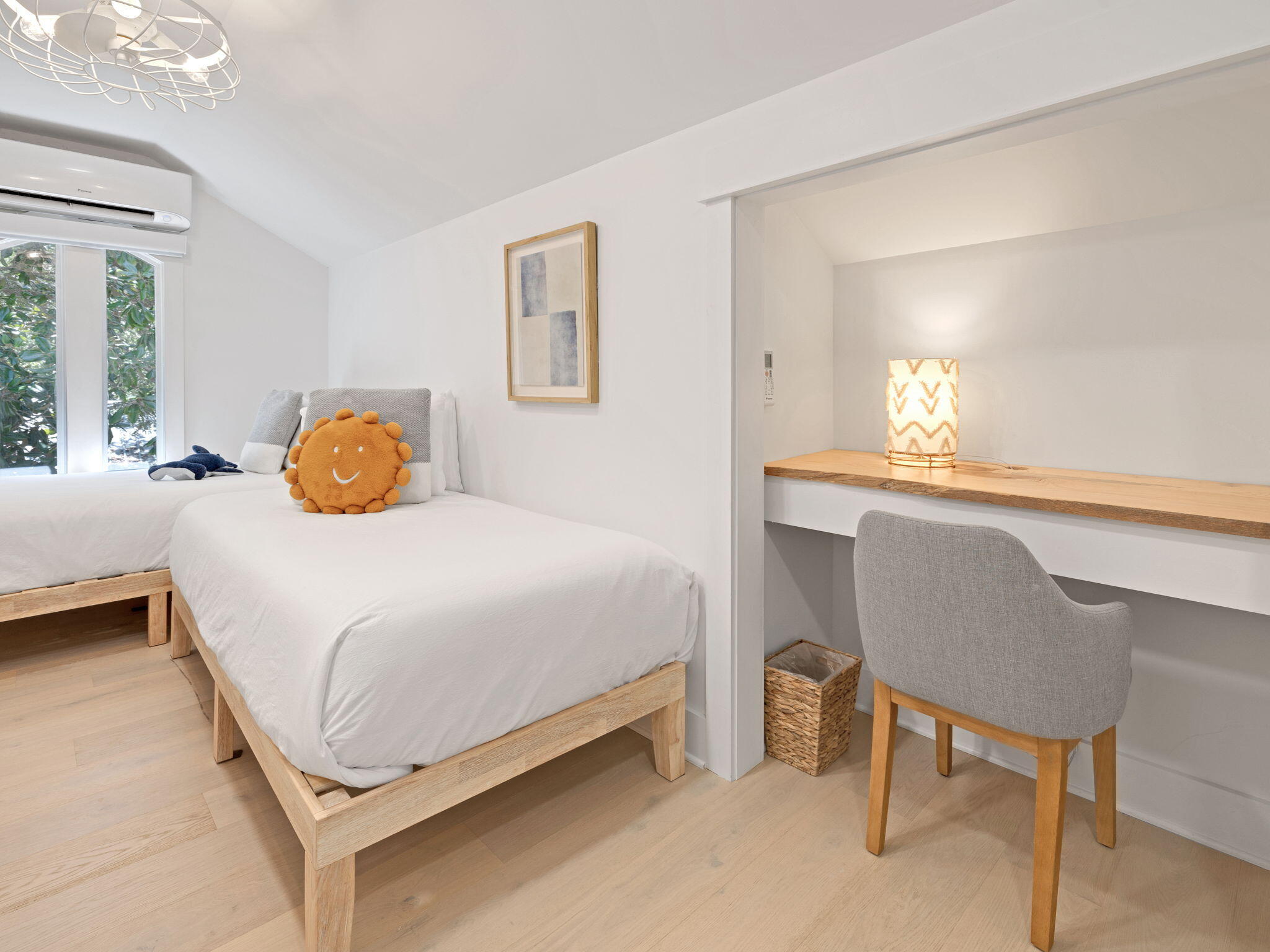 SEAGROVE 2ND ADDN - Residential