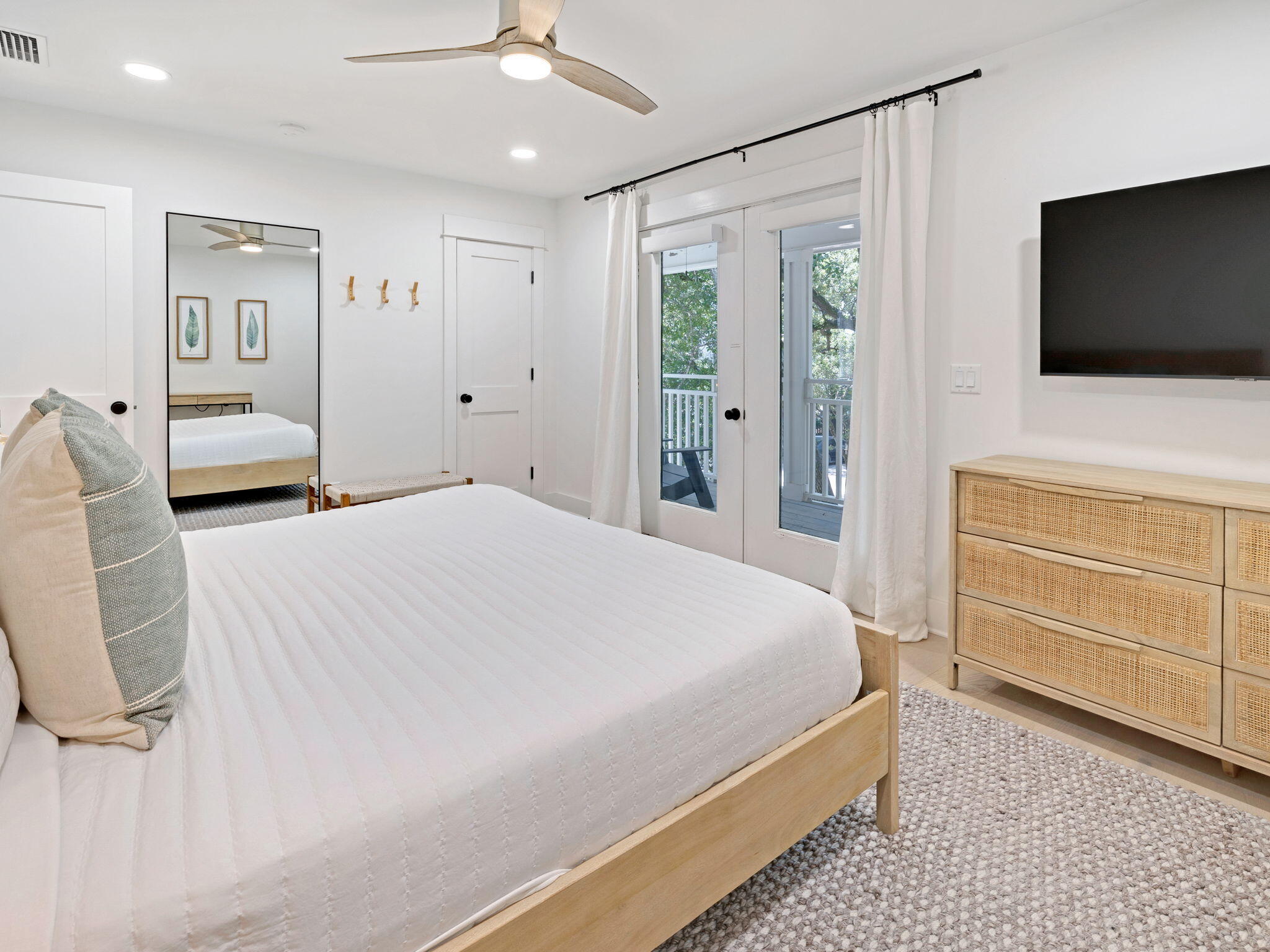 SEAGROVE 2ND ADDN - Residential