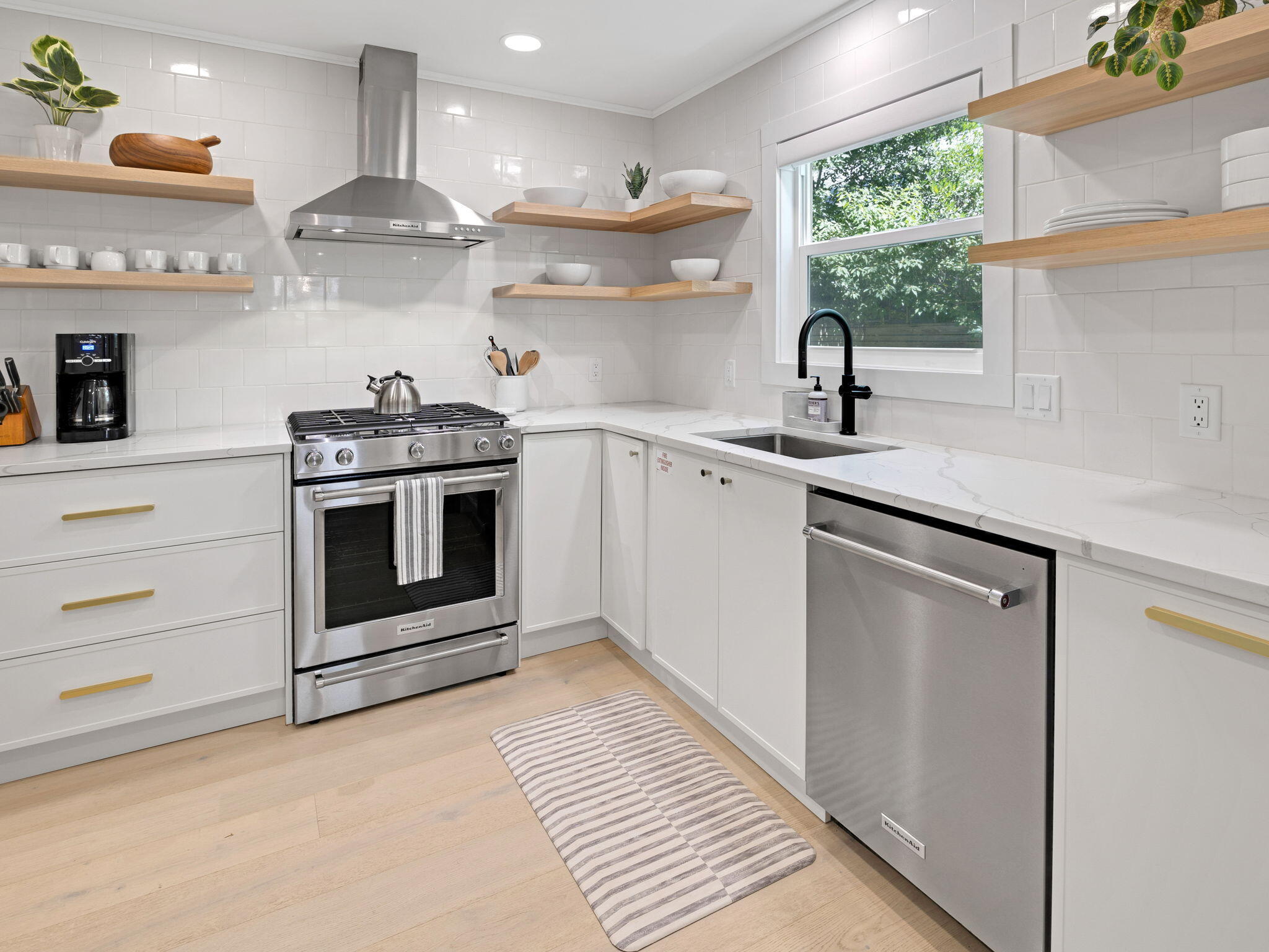 SEAGROVE 2ND ADDN - Residential
