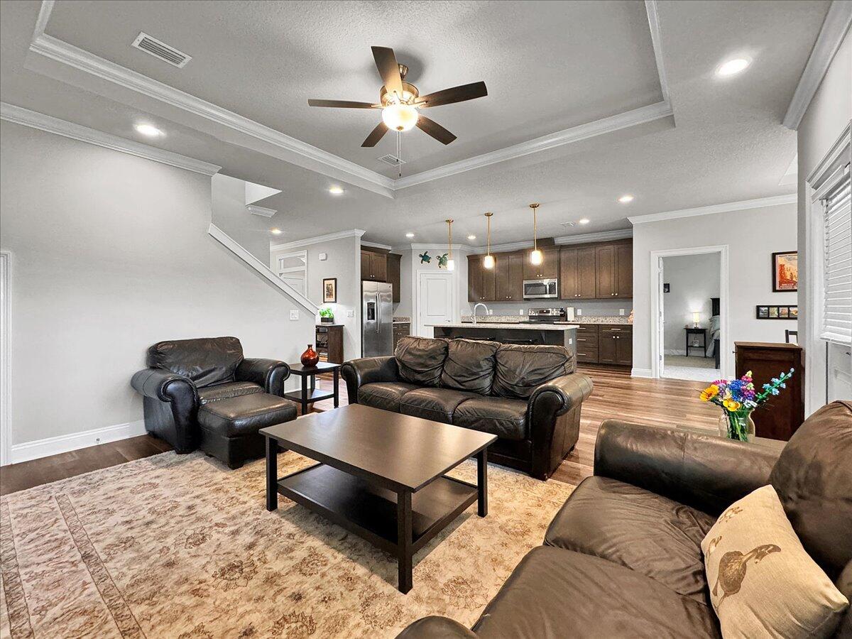 LOVEWOOD - Residential