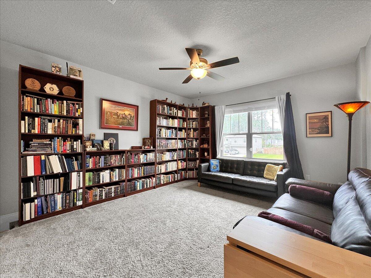 LOVEWOOD - Residential