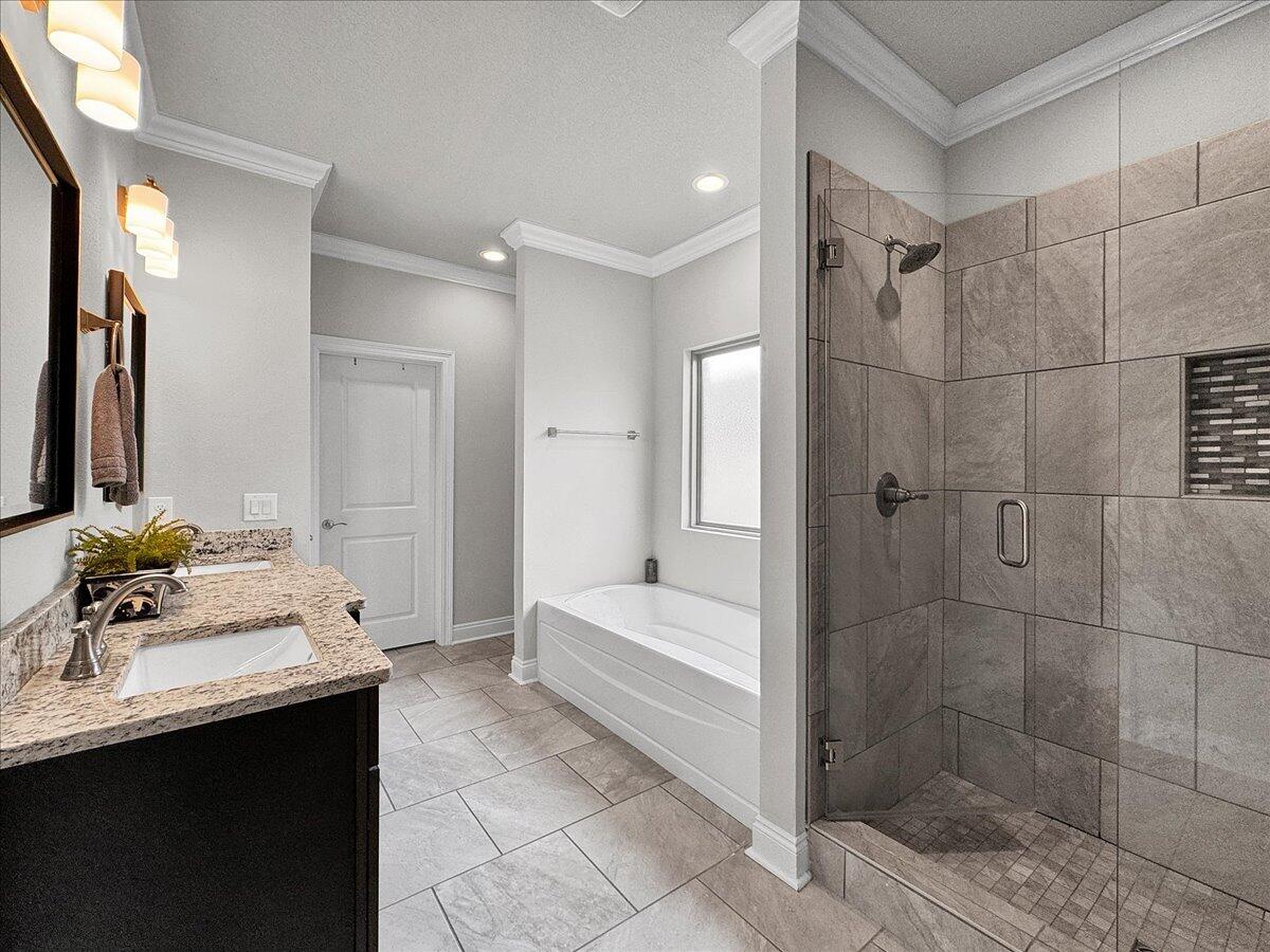 LOVEWOOD - Residential