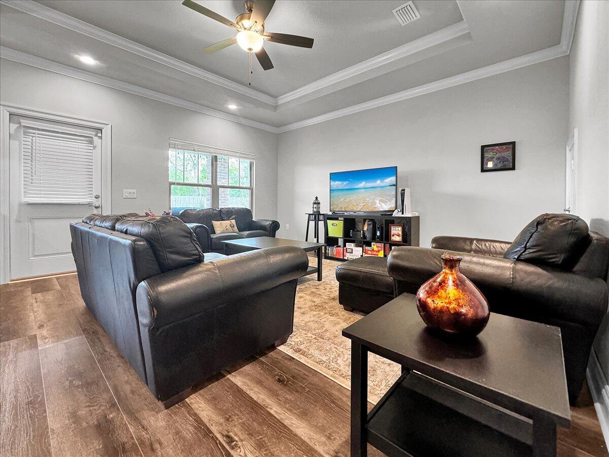 LOVEWOOD - Residential