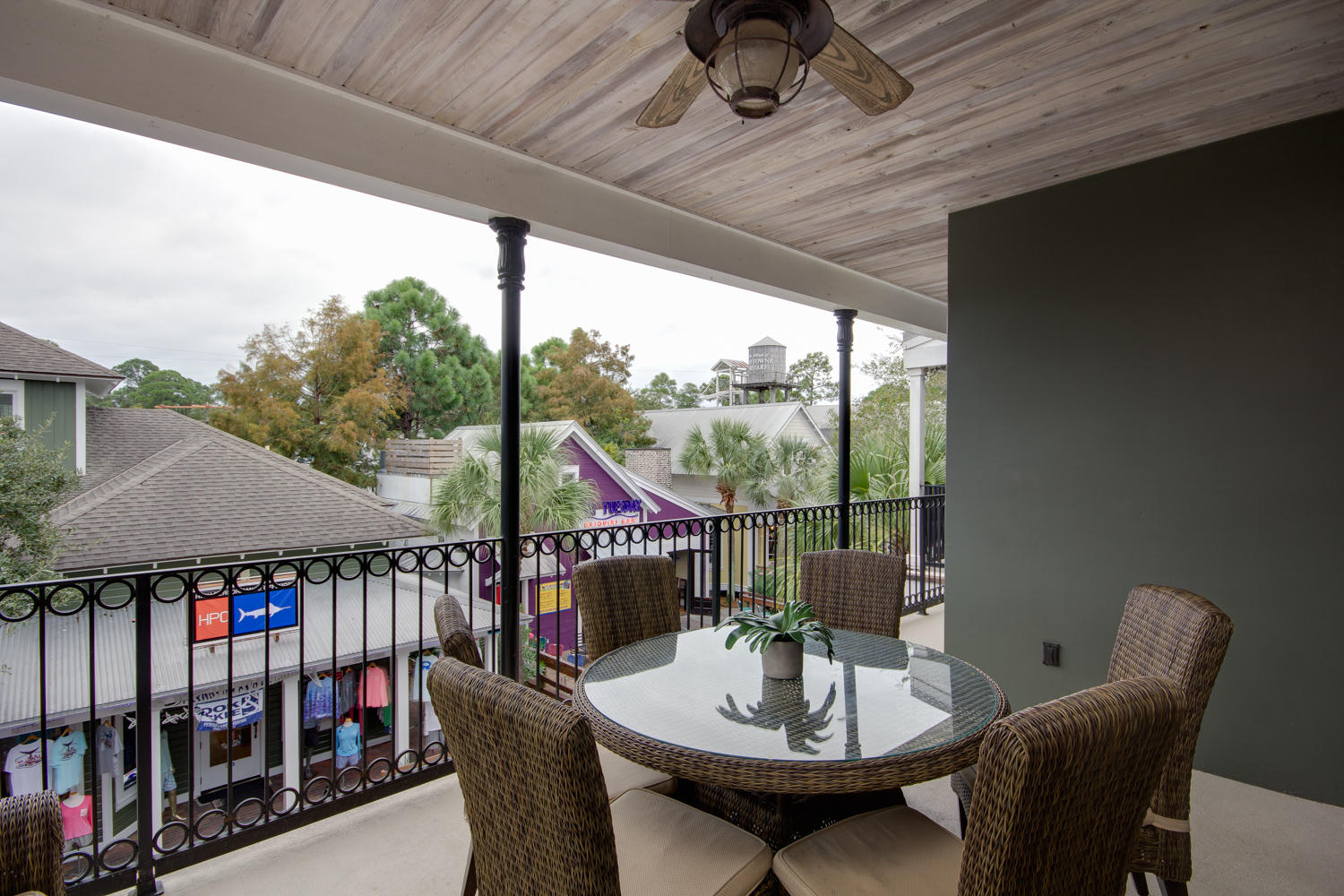 FISHERMAN'S VILLAGE - Residential