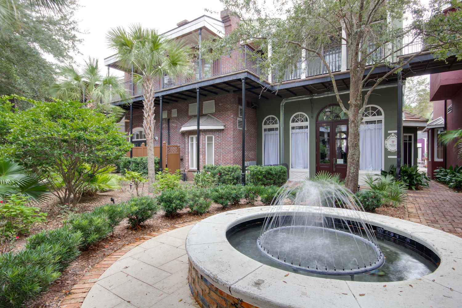 FISHERMAN'S VILLAGE - Residential