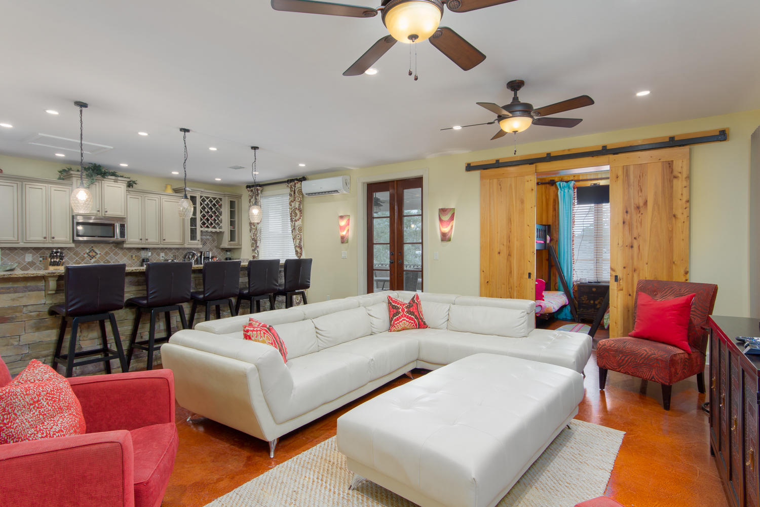 FISHERMAN'S VILLAGE - Residential