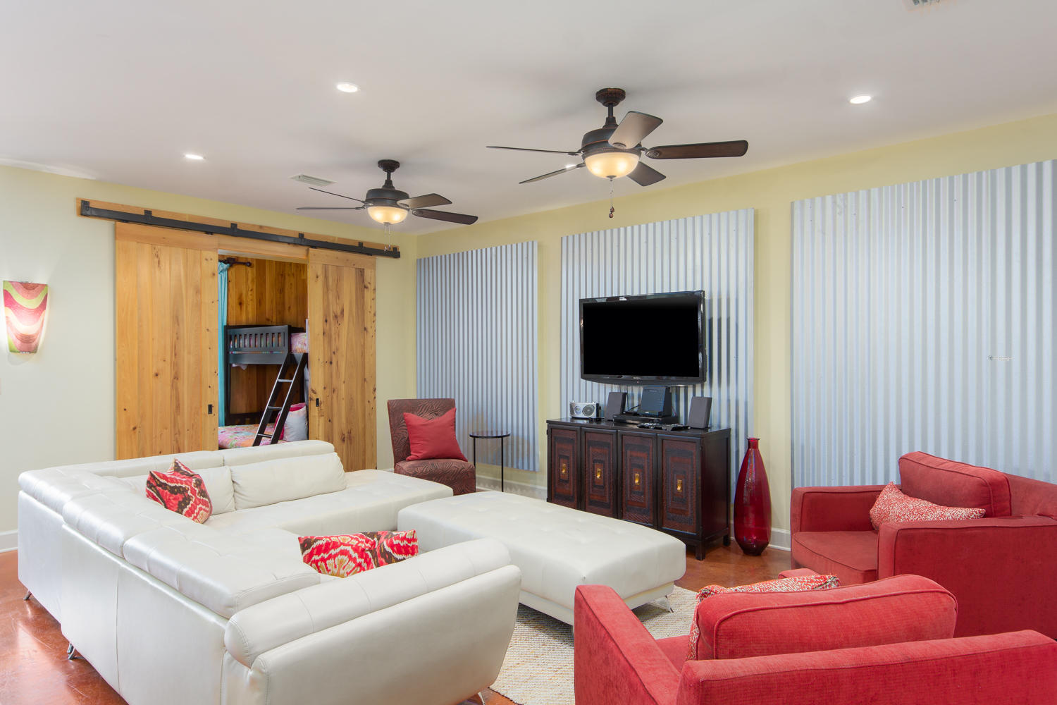 FISHERMAN'S VILLAGE - Residential