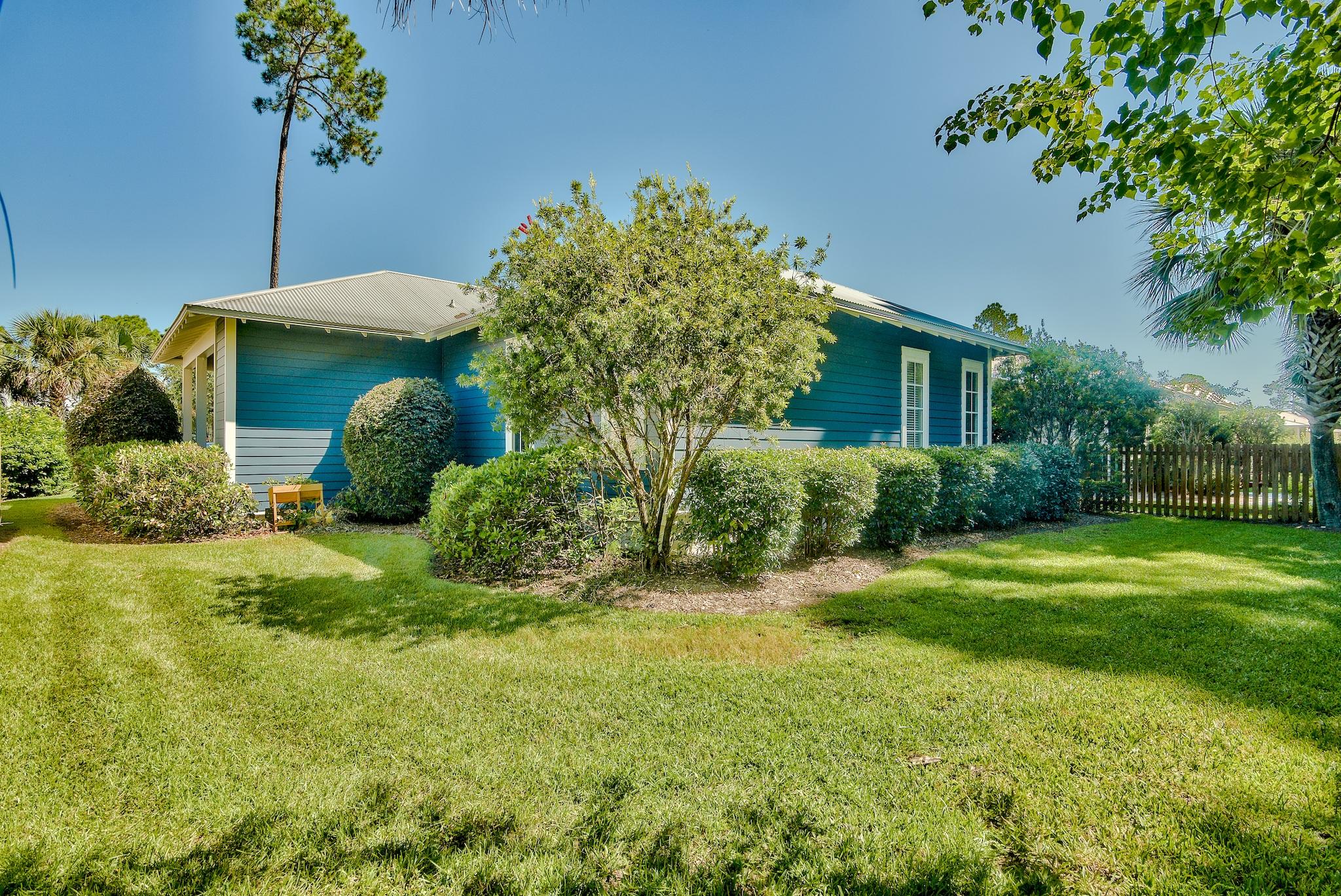 CARSON OAKS - Residential