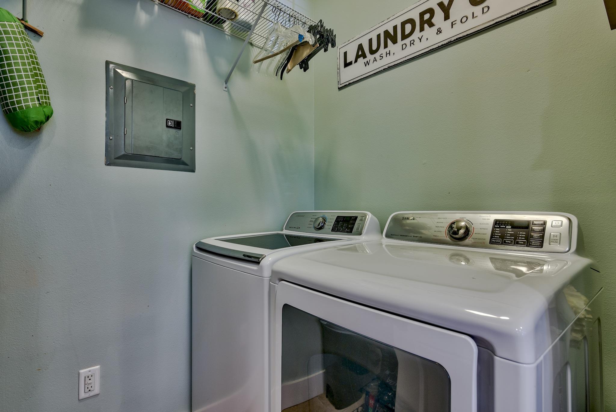 CARSON OAKS - Residential