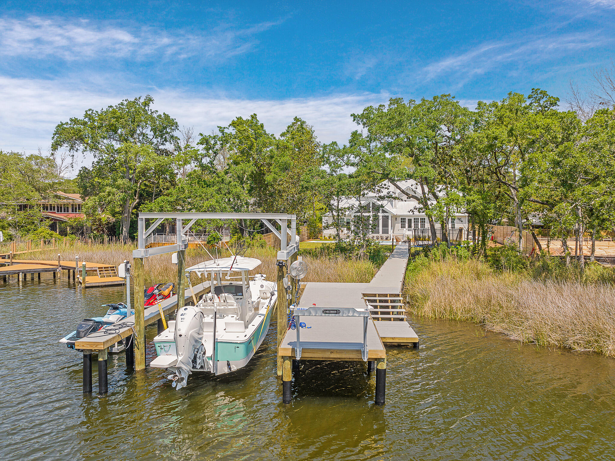 MOORES LANDING - Residential