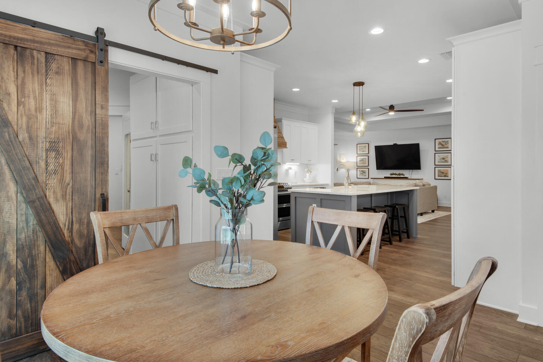PELICAN BAY S/D - Residential