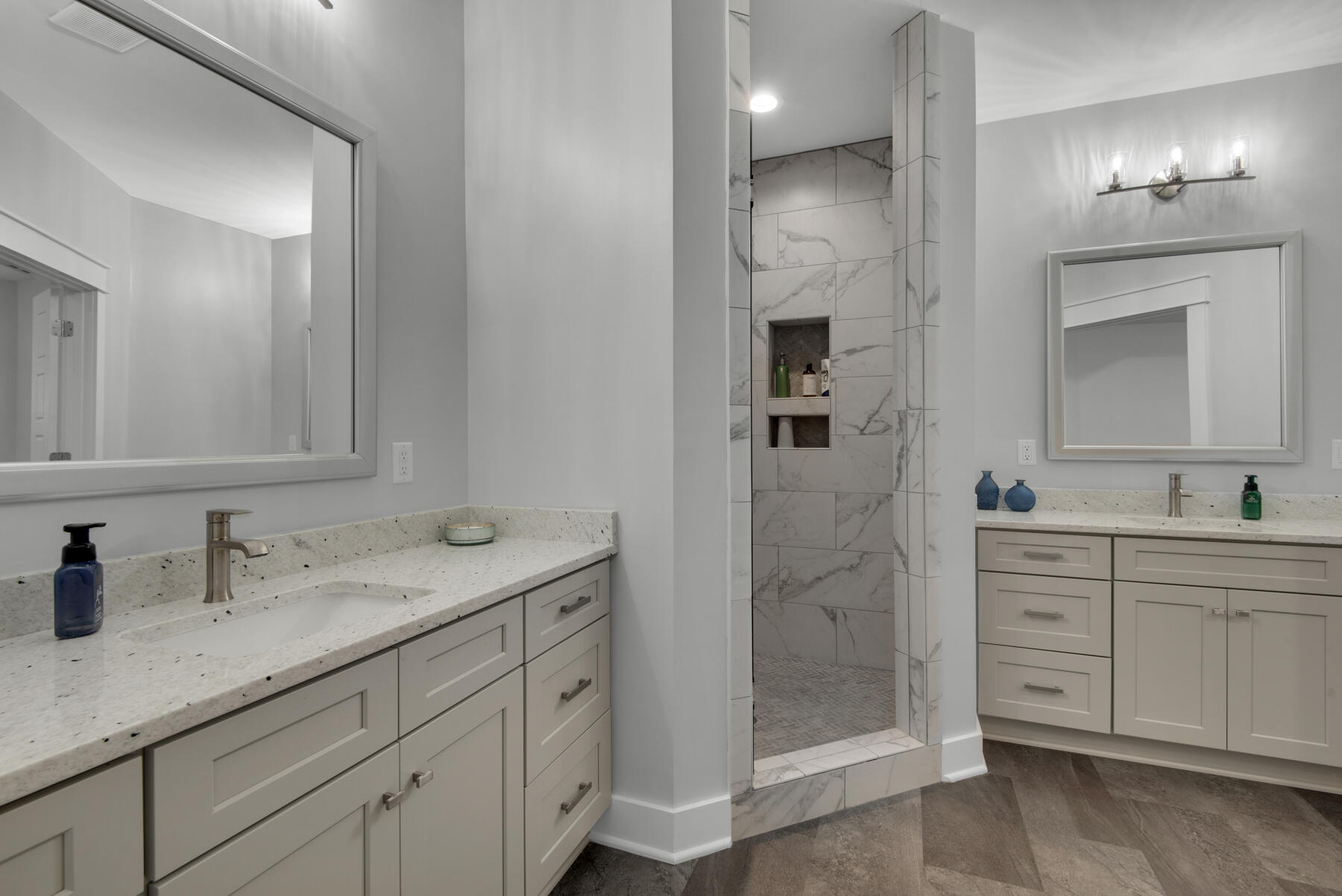 PELICAN BAY S/D - Residential