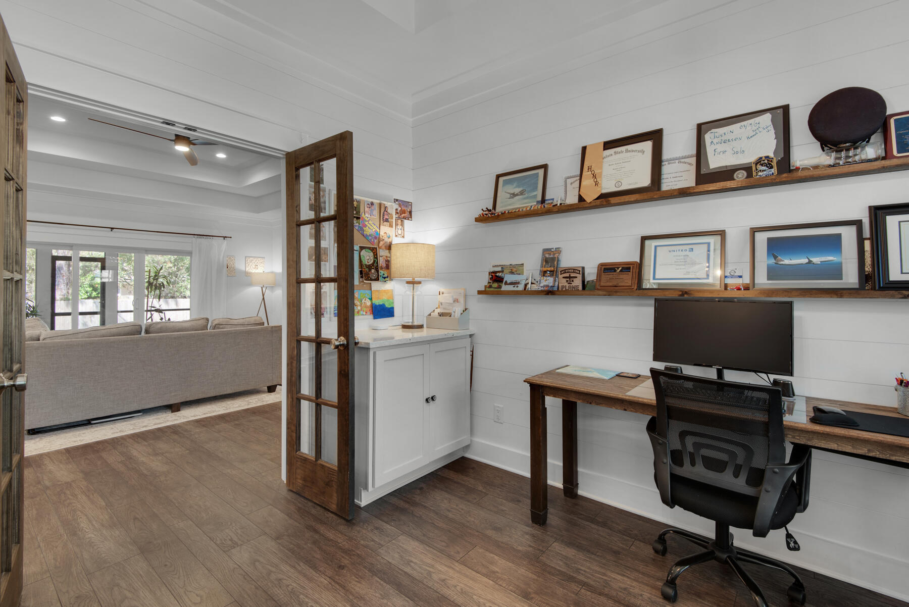 PELICAN BAY S/D - Residential