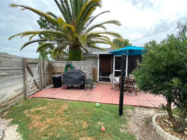 COUNTRY BREEZE ESTATES - Residential